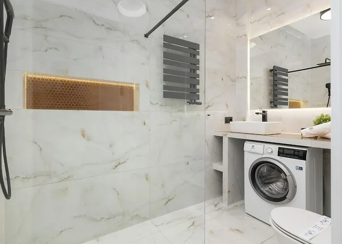 Platan Tower 113 By Interhome Svinoústí